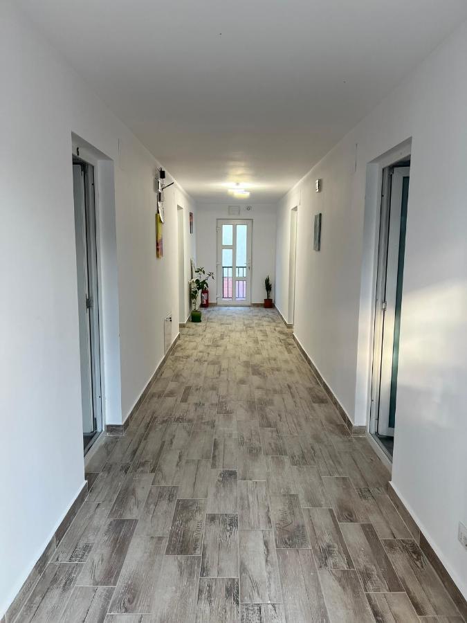 Vila Iris Mamaia Nord Неводарі Екстер'єр фото